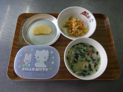 白菜のクリーム煮☆大豆サラダ☆果物