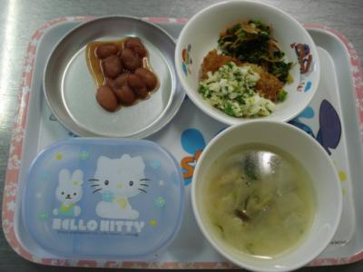 魚のフライ☆ゴマ和え☆味噌汁★煮豆