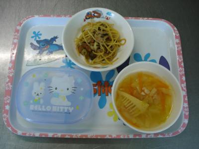 納豆スパゲティー☆野菜スープ
