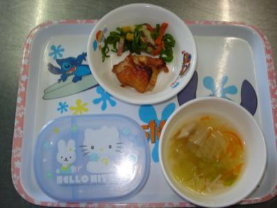 鶏肉のオーブン焼き☆ピーマン炒め☆野菜スープ