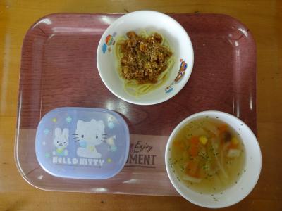 ミートスパゲティー☆野菜スープ
