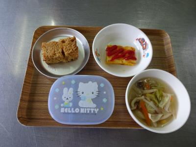 ポテトオムレツ☆野菜スープ★ふくれ菓子