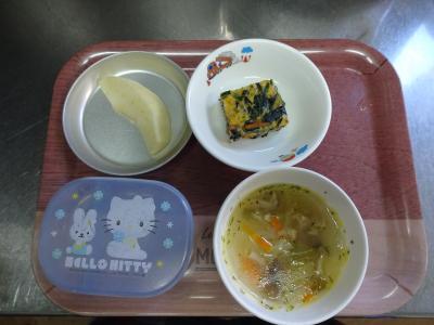 簡単キッシュ☆野菜スープ☆果物