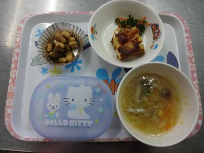 ポテトオムレツ☆ゴマ和え☆野菜スープ★ジャー豆