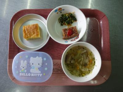 豆腐ハンバーグ☆ゴマ和え☆野菜スープ★バナナケーキ