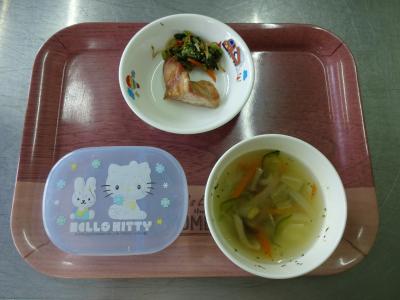 鶏の照り焼き☆ゴマ和え☆野菜スープ