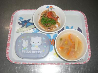 山と海のスパゲティー☆野菜スープ