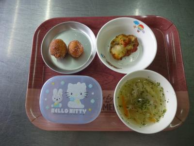 ポテトのミートソース焼き☆野菜スープ★ドーナツ