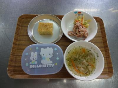 鶏のから揚げ☆マカロニサラダ☆野菜スープ★バナナケーキ
