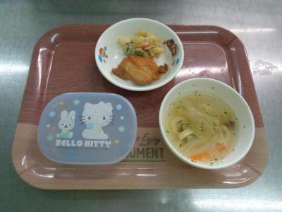 鶏の照り焼き☆マカロニサラダ☆野菜スープ