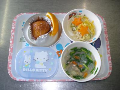 七夕サラダ☆果物☆鶏と野菜の味噌汁☆マドレーヌ