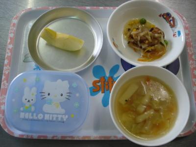 魚の甘酢あんかけ☆野菜スープ☆りんご
