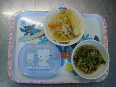 白菜のクリームスパゲティー☆果物☆和風野菜スープ
