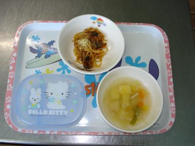 なすのミートスパゲティー☆野菜スープ