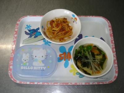 ミートスパゲティー☆ワカメスープ